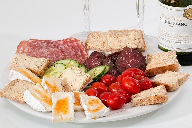 exceso de proteína, proteínas, osteopenia, falta de proteína, ovario poliquístico,