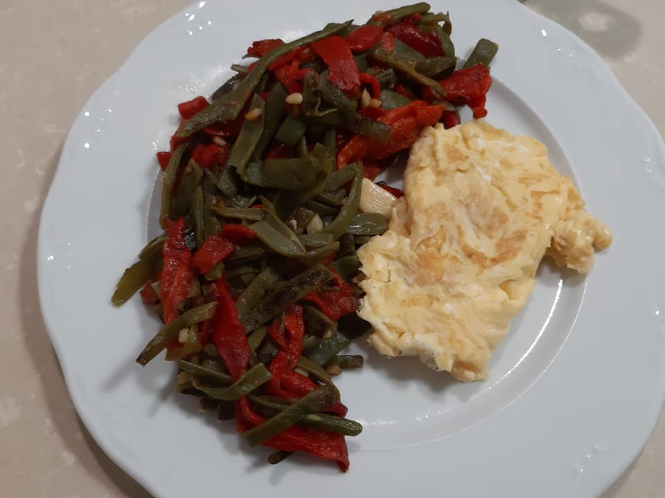 Judías verdes con pimientos rojos, recetas de verdura, reetas veganas, recetas vegerarianasrecetas fáciles, recetas para adelgazar