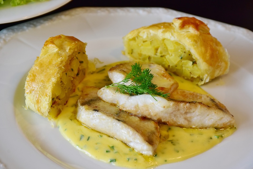 Lubina a la sal, recetas ligeras, recetas de pescado, dieta, recetas para adelgazar